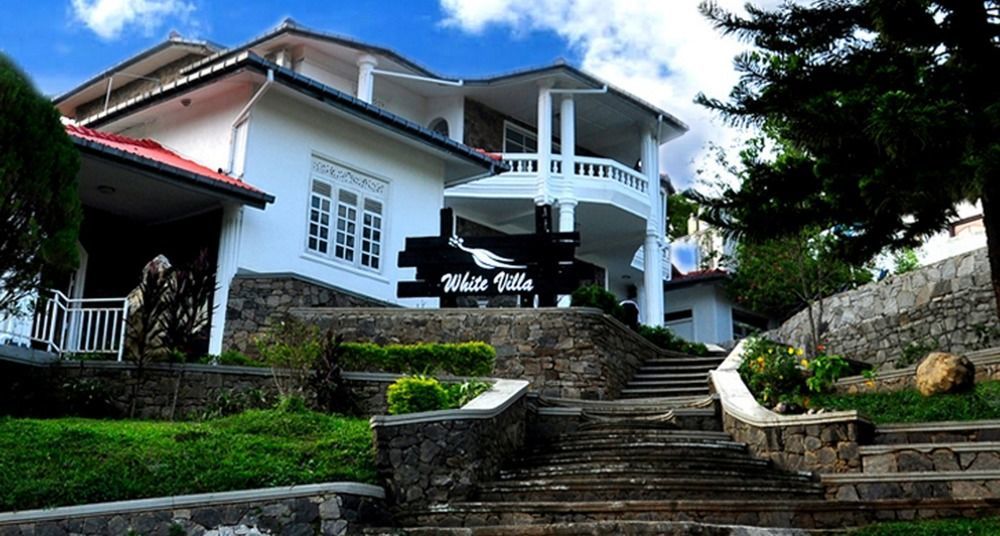 Oyo 386 White Villa Tourist Guest Kandy Exterior photo